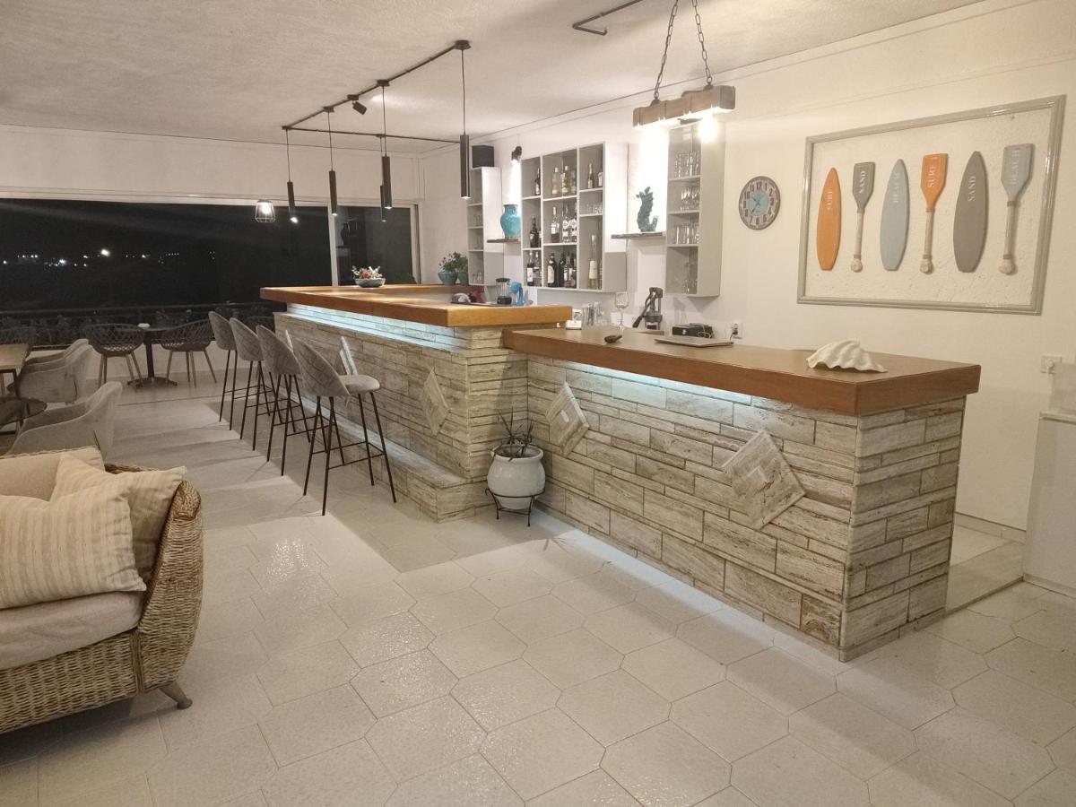 Christiana Hotel de apartamente Gennadi