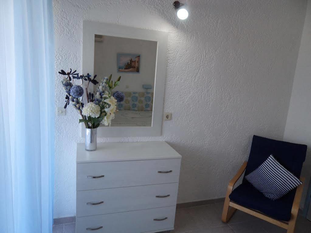 Hotel de apartamente Christiana Gennadi
